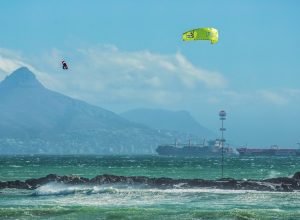 MOST EXTREME SPORT -Tricks and Crash Kitesurf – Awaiting Red Bull King Of The Air 2018